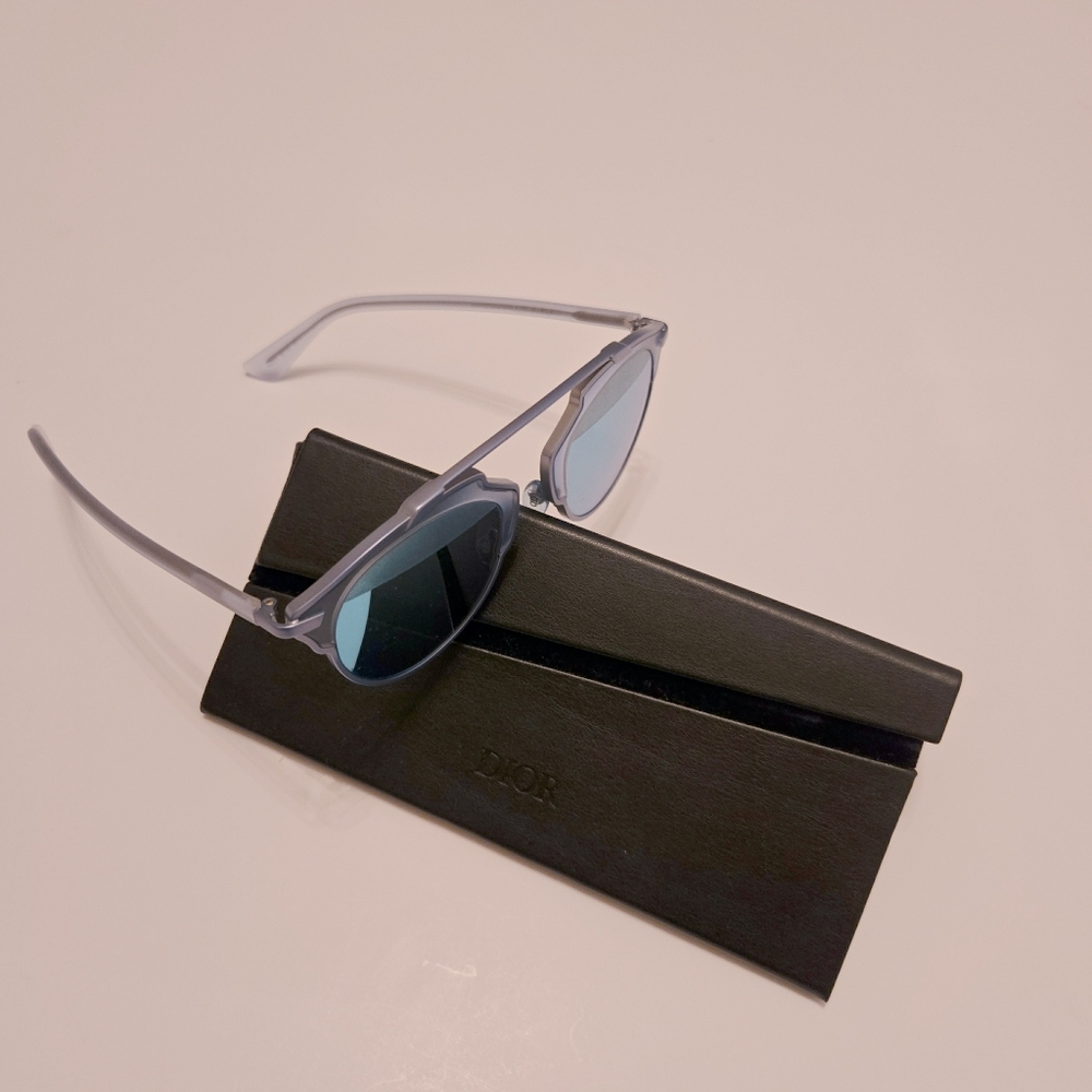 Dior So Real Sunglasses Blue - Picture 8 of 8
